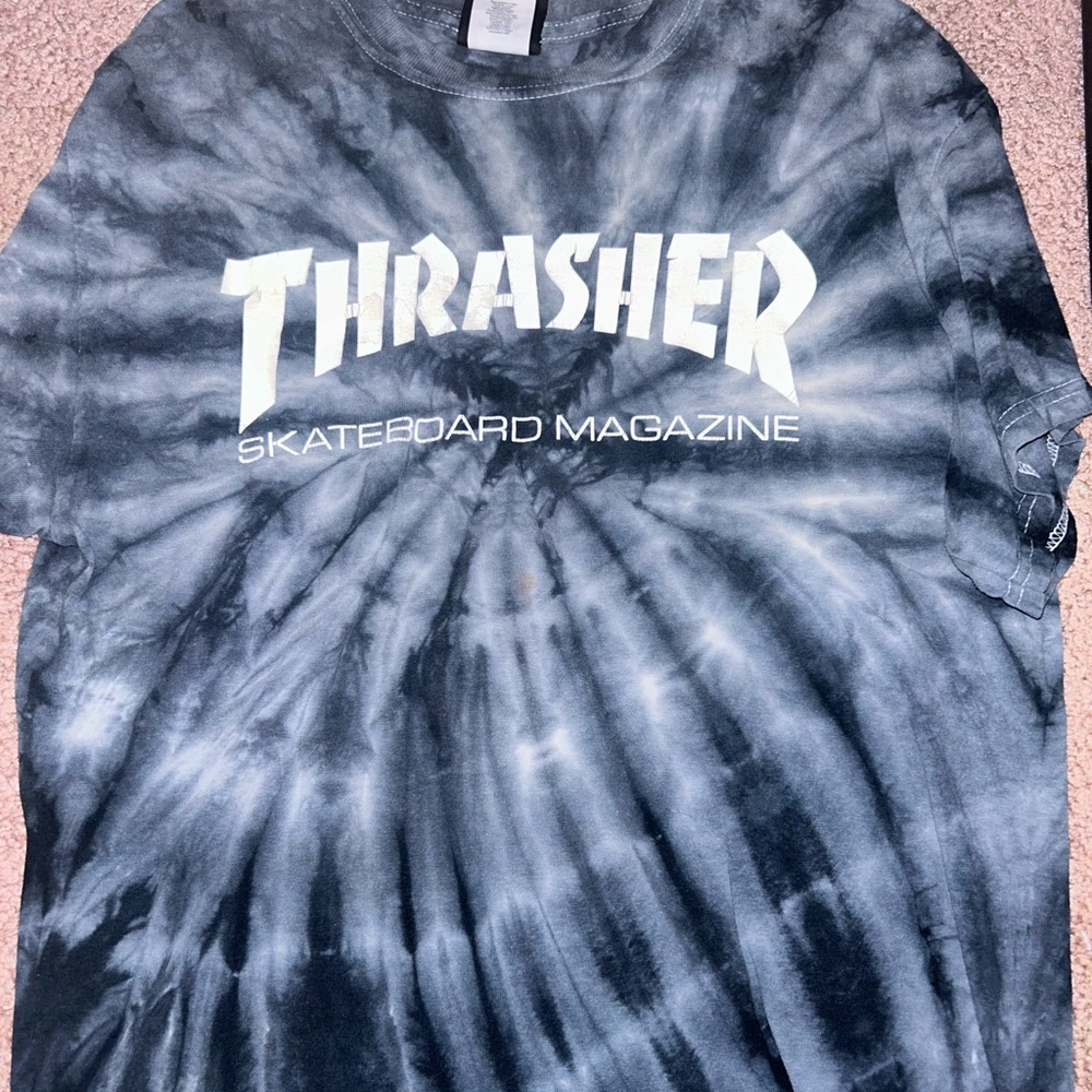 Thrasher, grey, size medium. men’s shirt. little cracks.